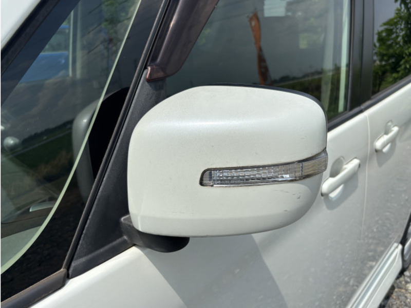 DELICA D2