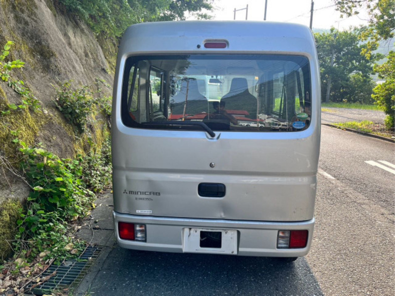 MINICAB VAN