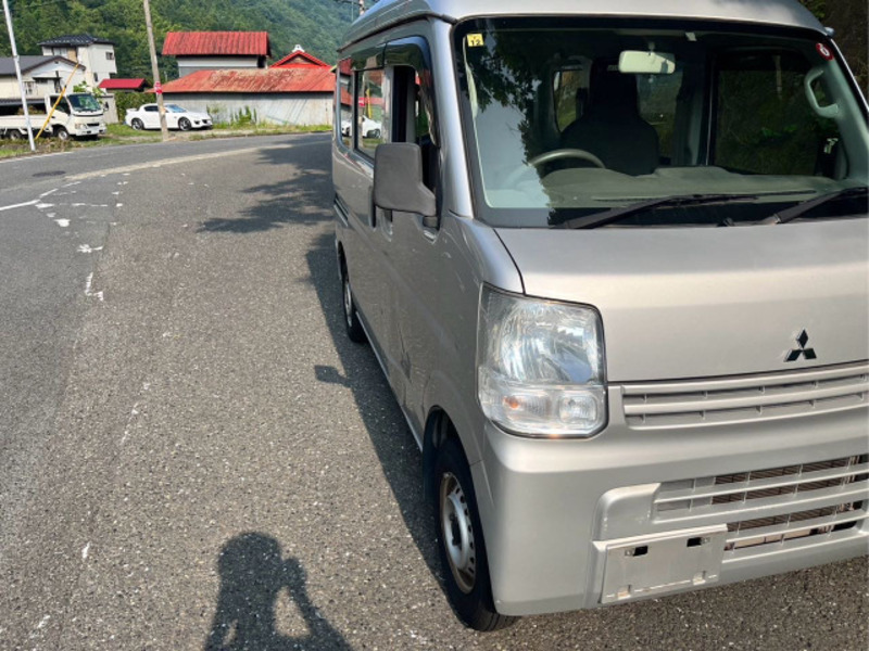 MINICAB VAN