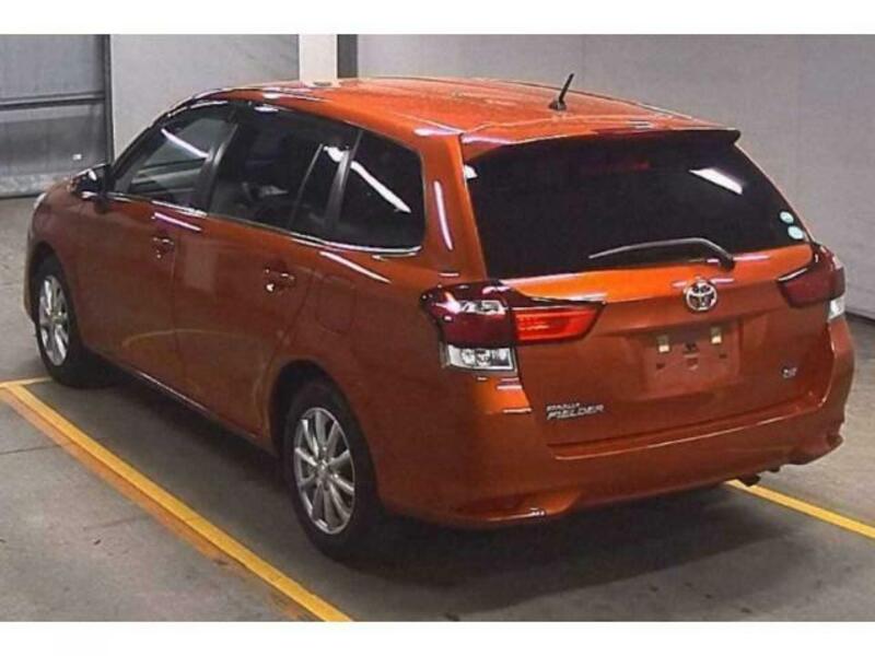 COROLLA FIELDER