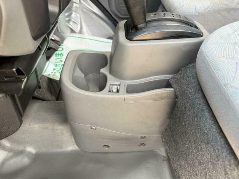 MINICAB VAN