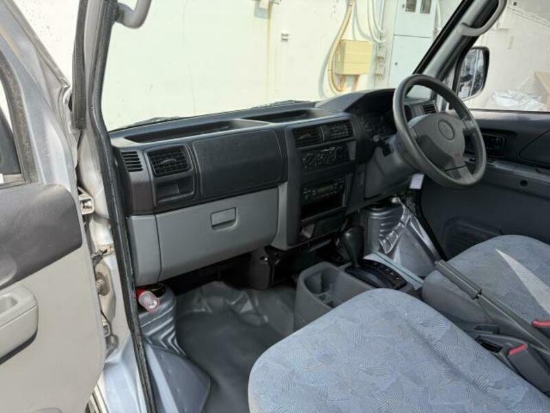 MINICAB VAN
