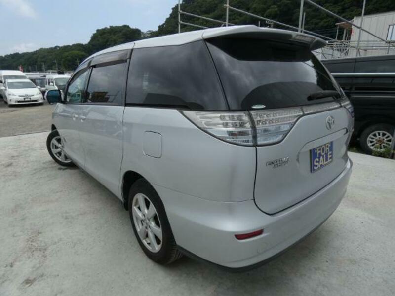 ESTIMA HYBRID