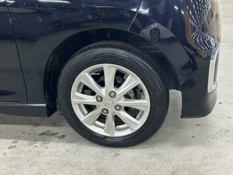 EK CUSTOM