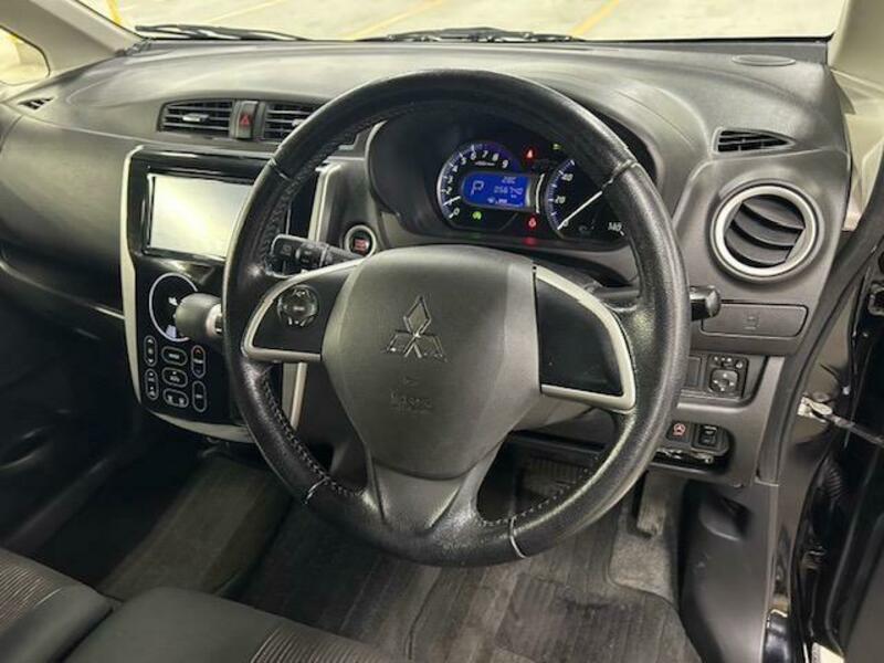 EK CUSTOM