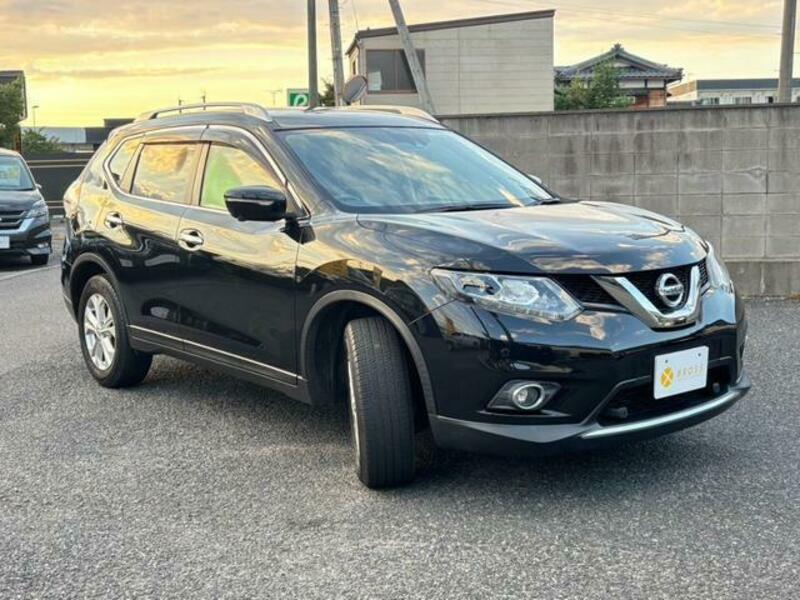X-TRAIL