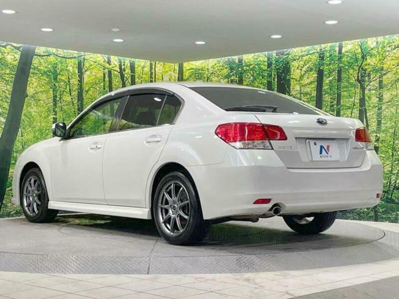 LEGACY B4