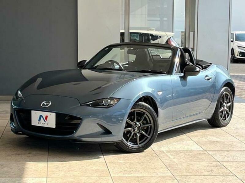 ROADSTER