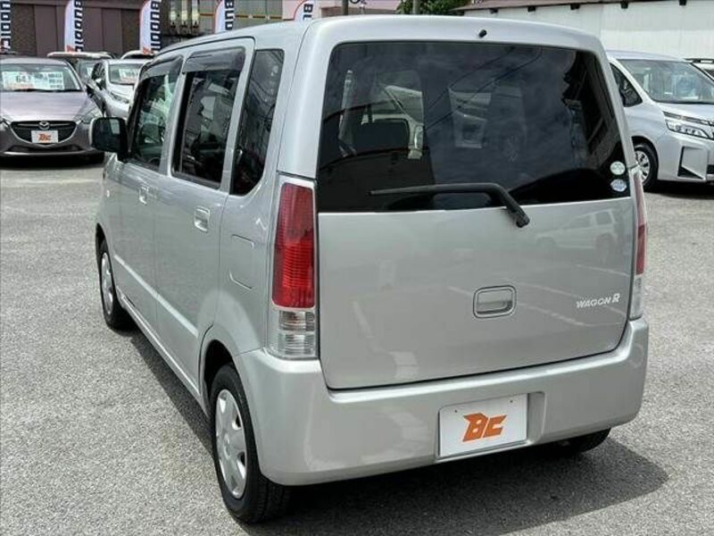 WAGON R