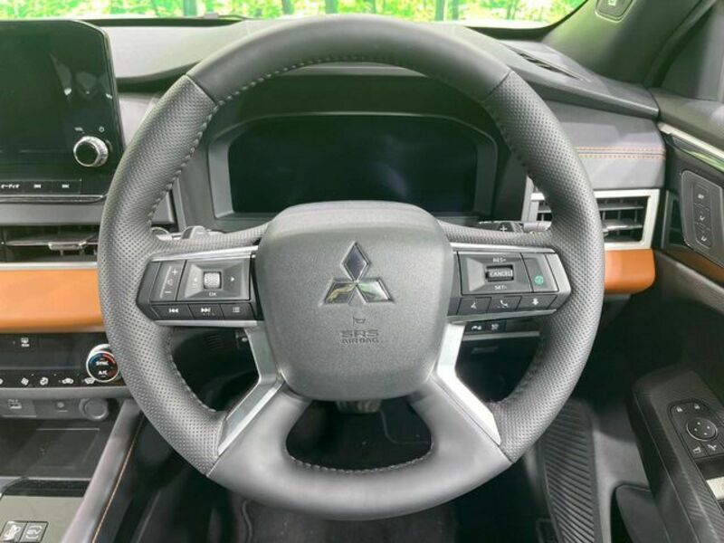 OUTLANDER PHEV
