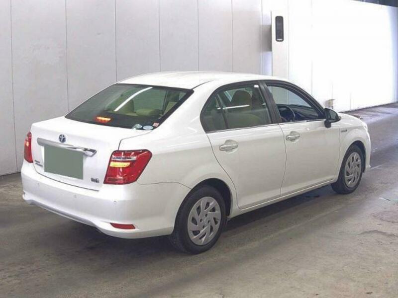 COROLLA AXIO