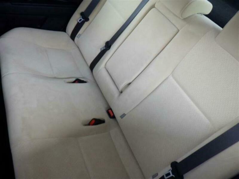 COROLLA AXIO