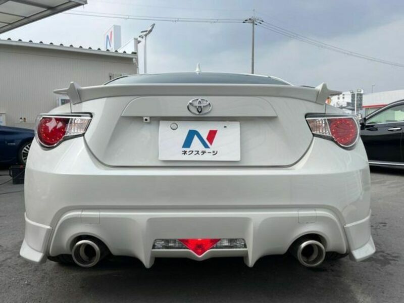 86