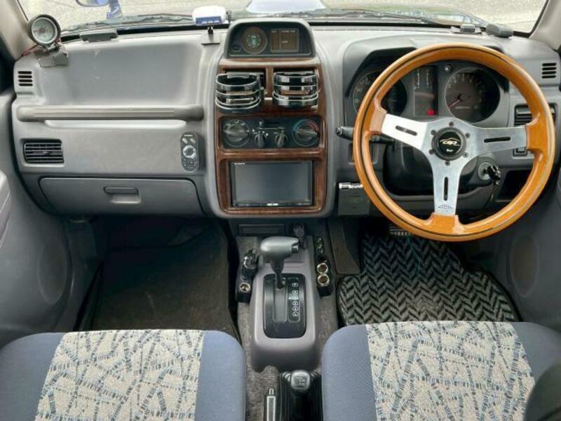 PAJERO MINI