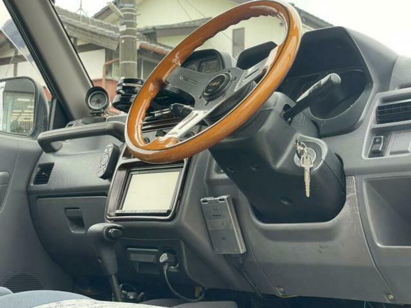 PAJERO MINI