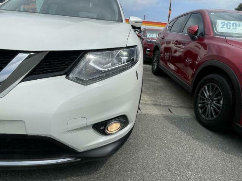 X-TRAIL