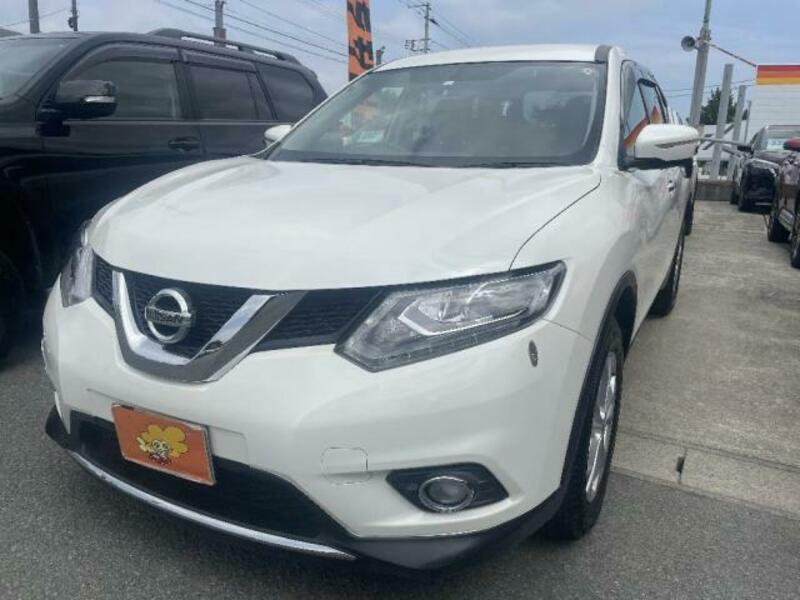 X-TRAIL