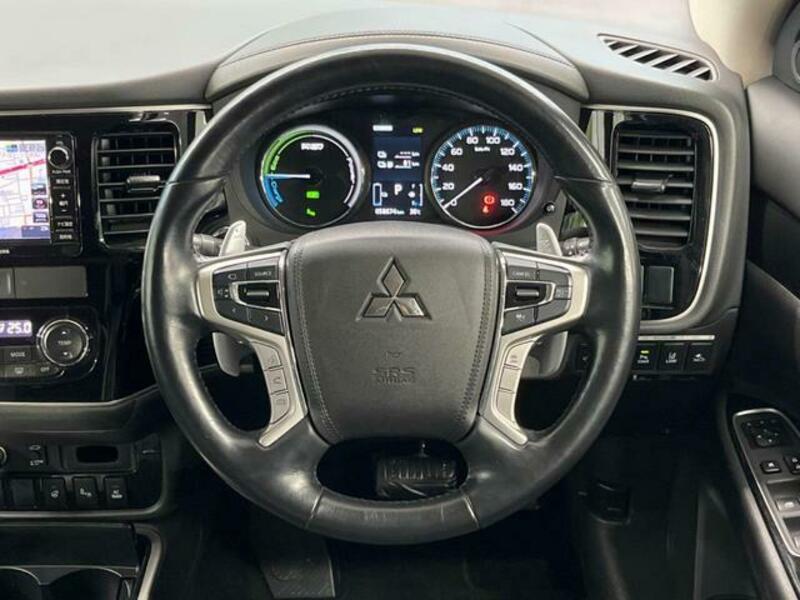 OUTLANDER PHEV