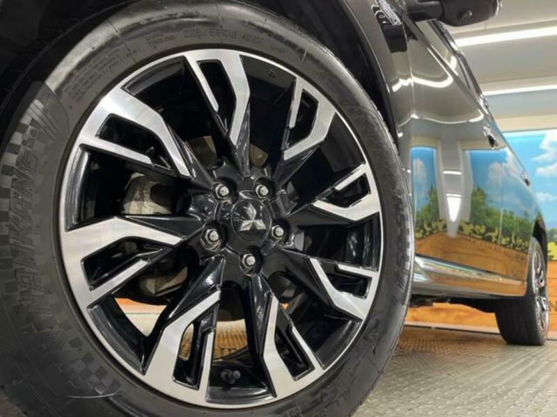 OUTLANDER PHEV