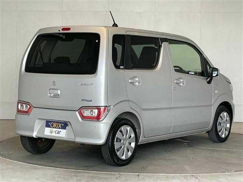 WAGON R