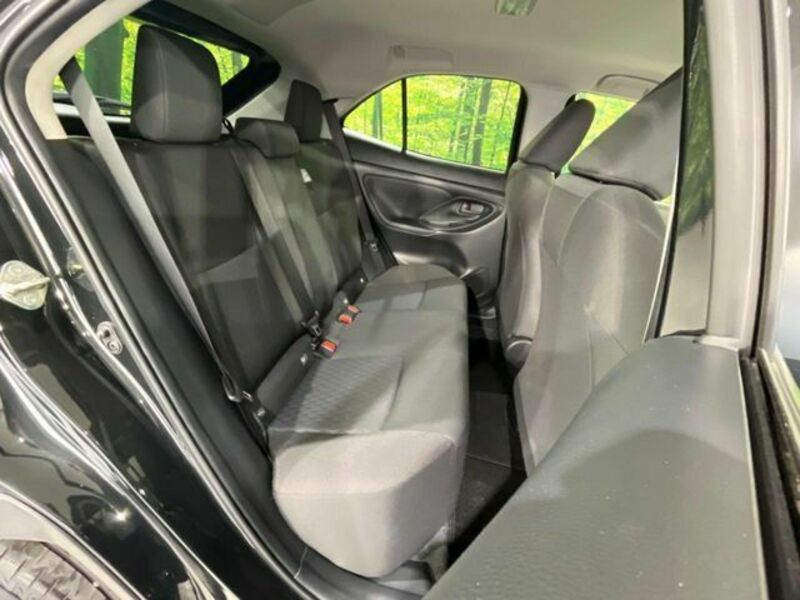 YARIS CROSS