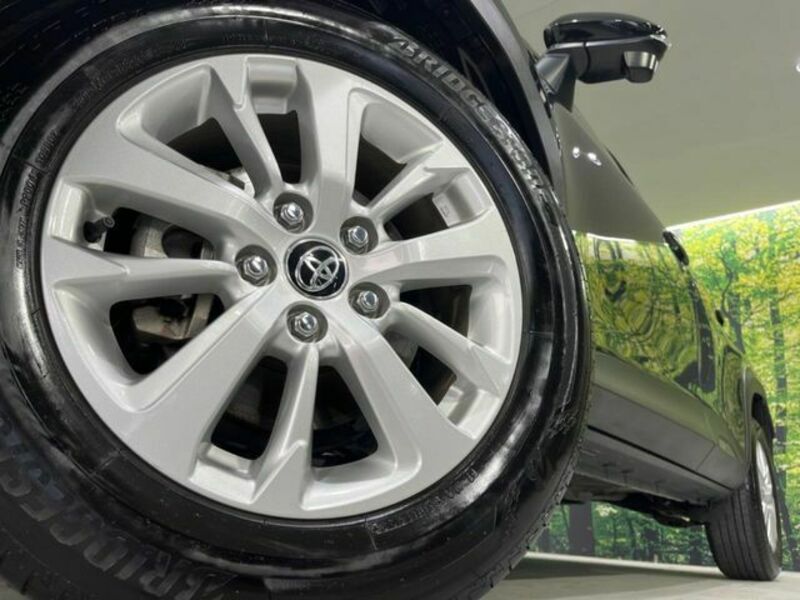 YARIS CROSS
