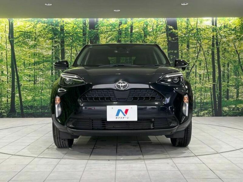 YARIS CROSS