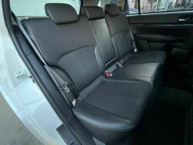 LEGACY OUTBACK
