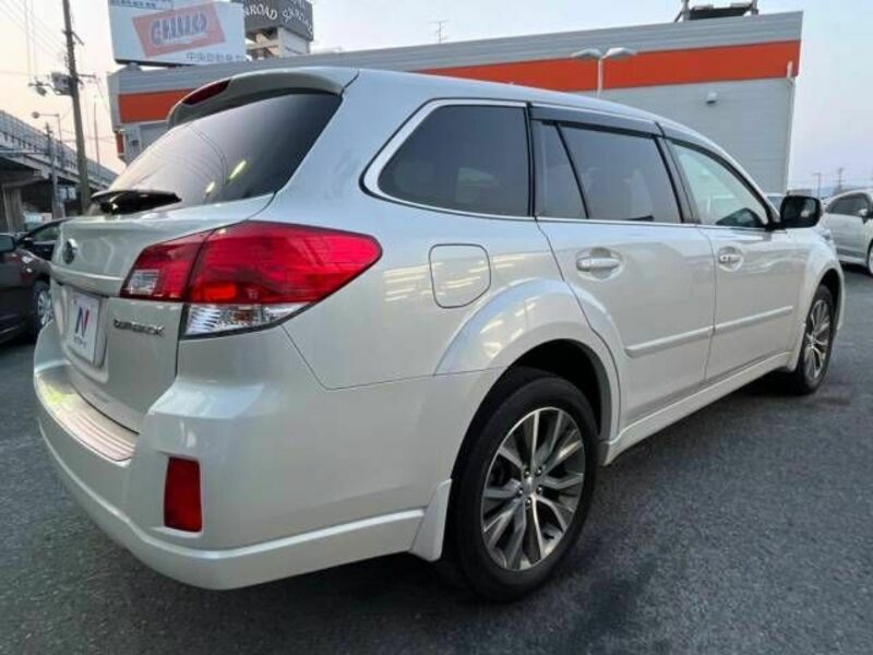 LEGACY OUTBACK