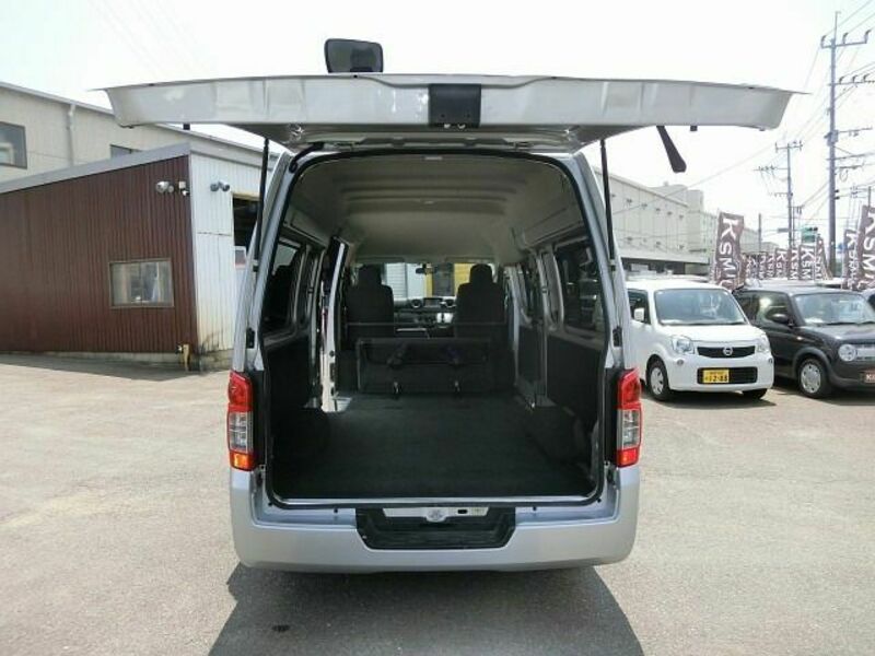 NV350 CARAVAN
