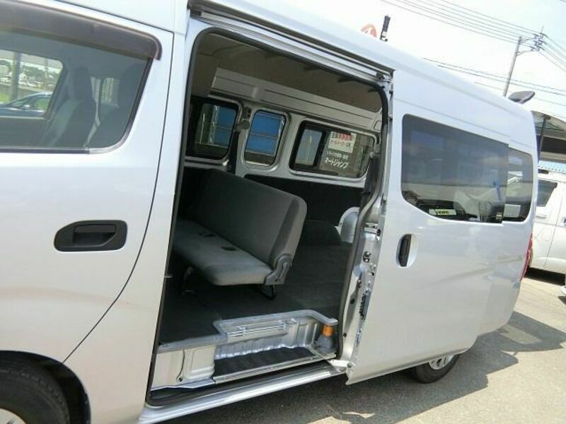 NV350 CARAVAN