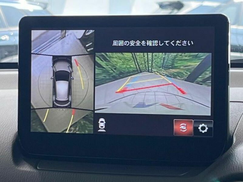 MAZDA2