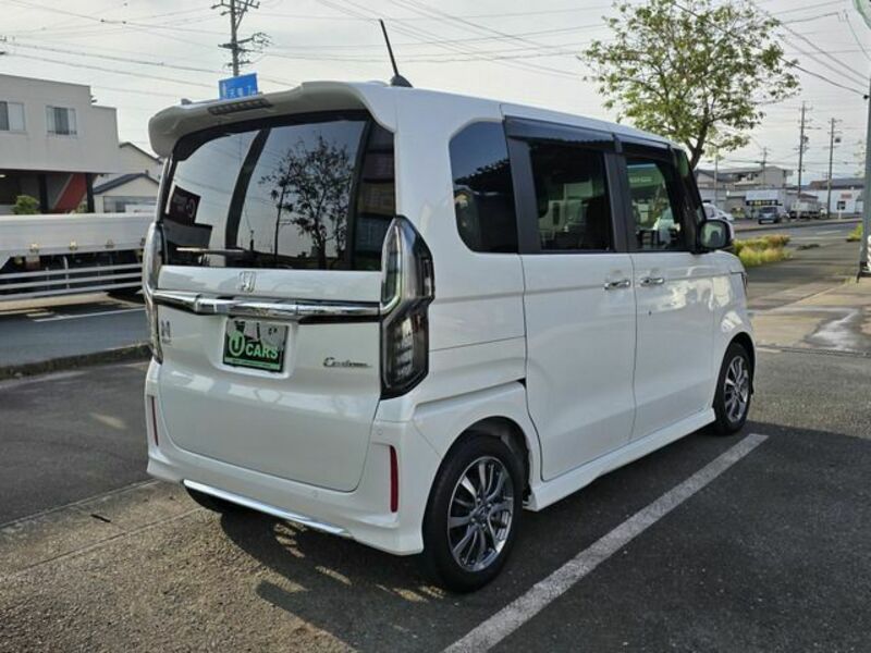 N BOX CUSTOM