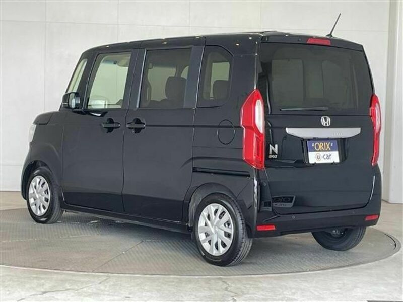 N BOX