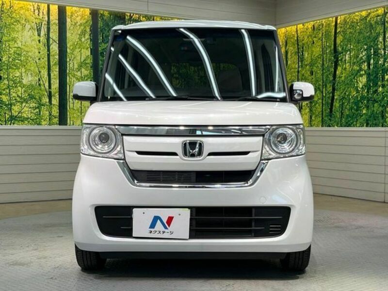 N BOX