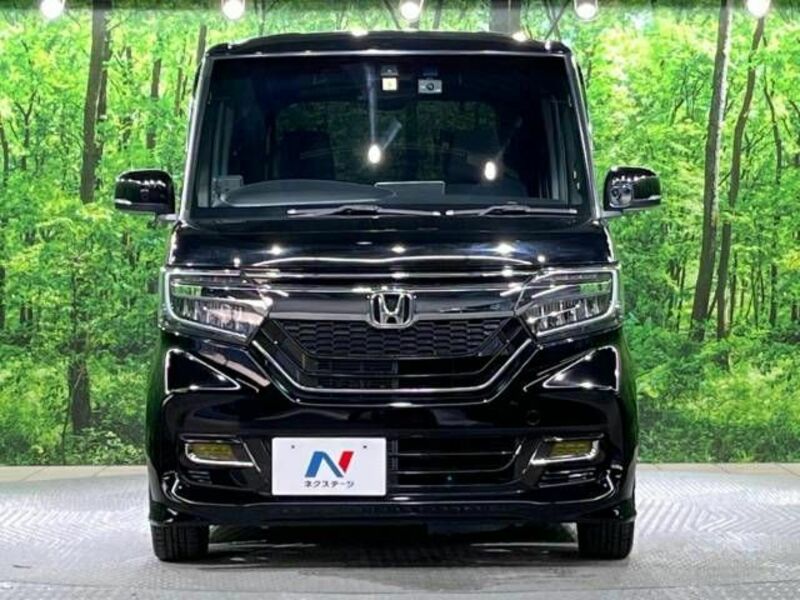 N BOX CUSTOM