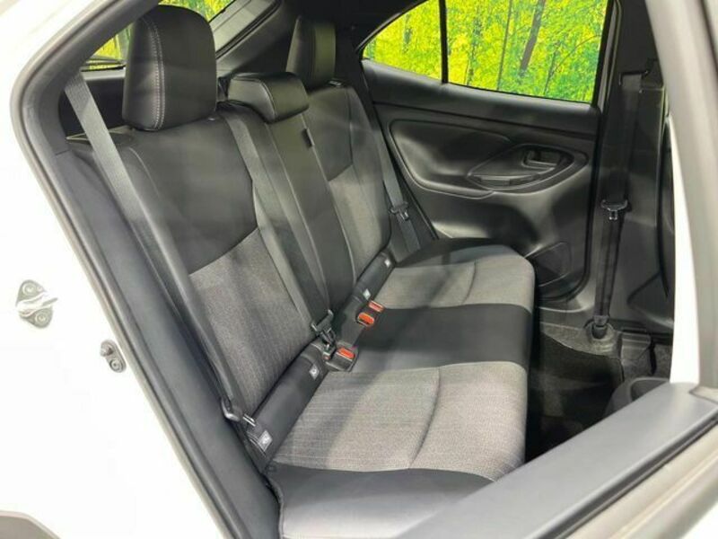 YARIS CROSS