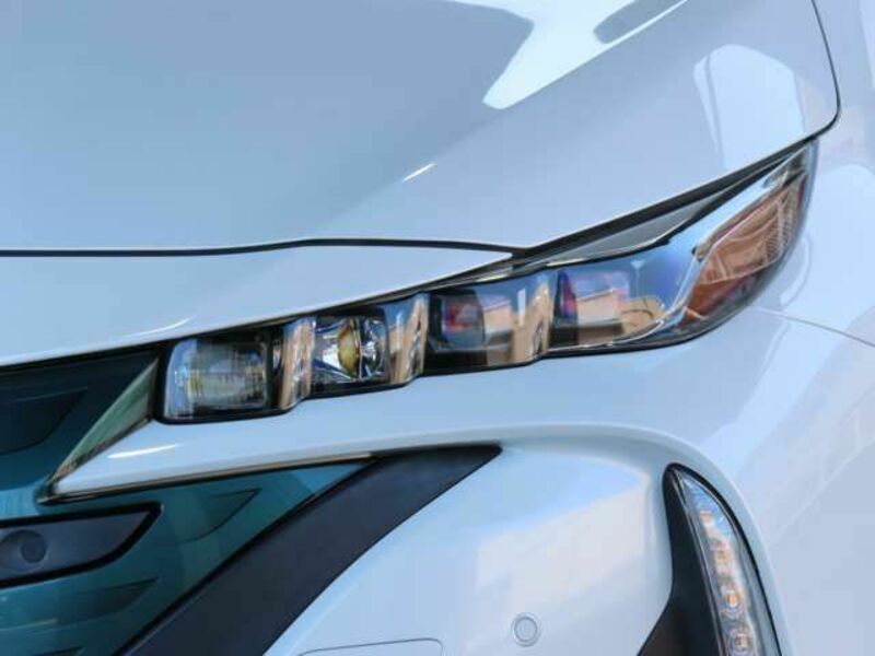 PRIUS PHV