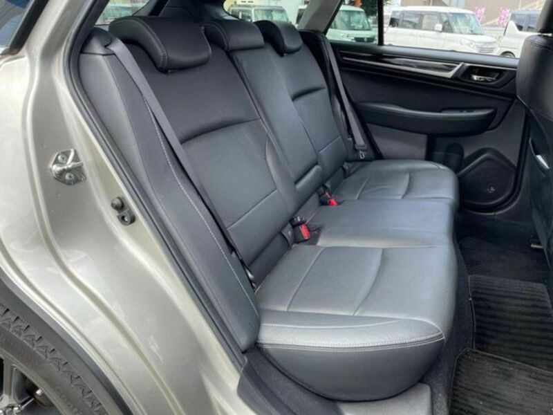LEGACY OUTBACK