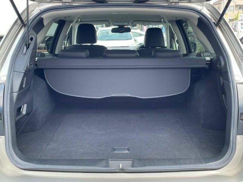 LEGACY OUTBACK