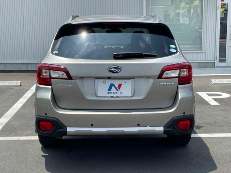 LEGACY OUTBACK