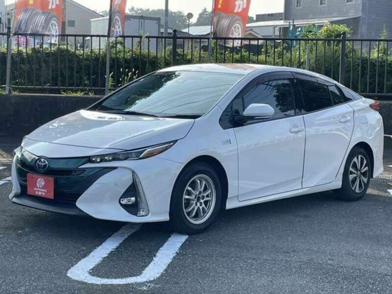 PRIUS PHV