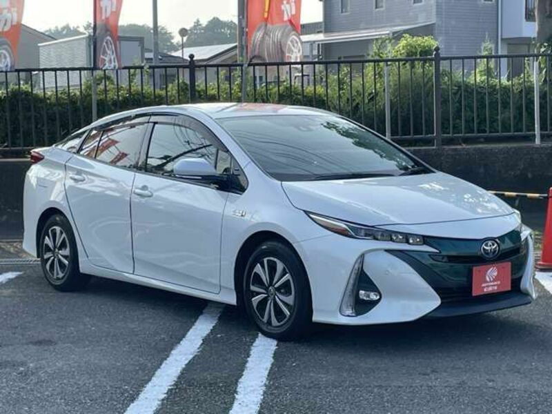 PRIUS PHV