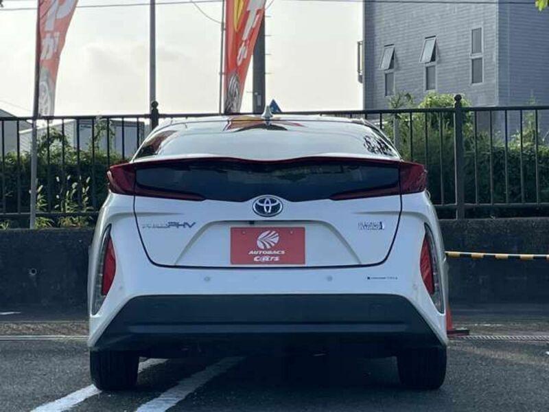 PRIUS PHV