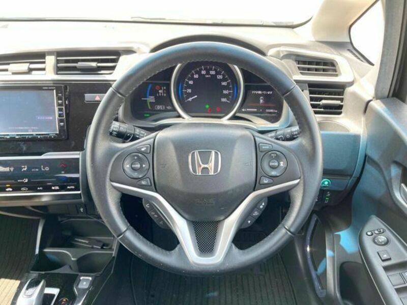 FIT HYBRID