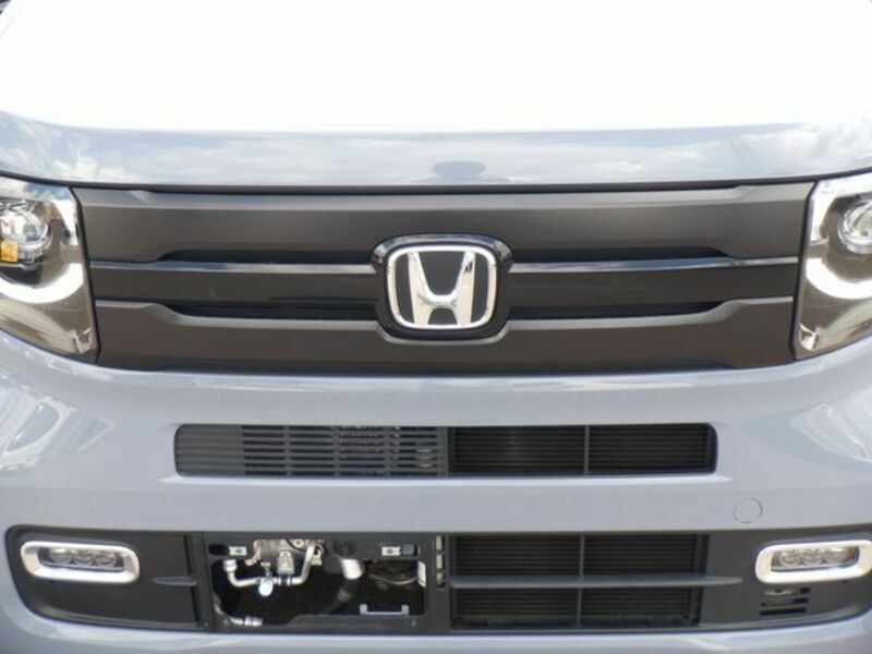 N-VAN