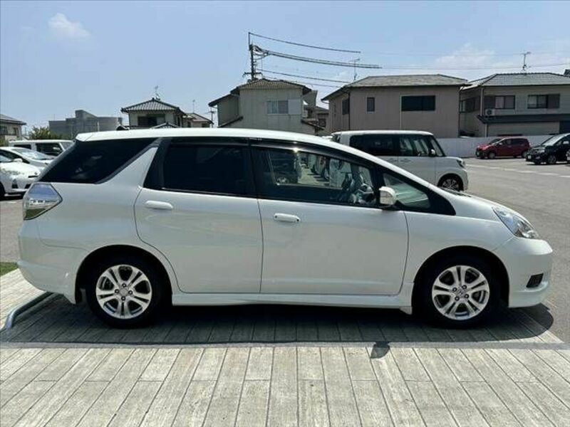 FIT SHUTTLE