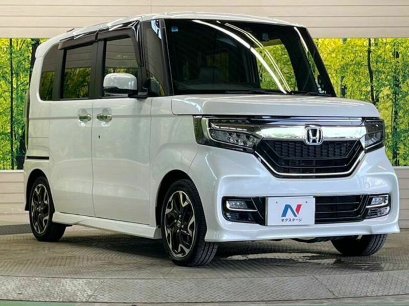 N BOX CUSTOM