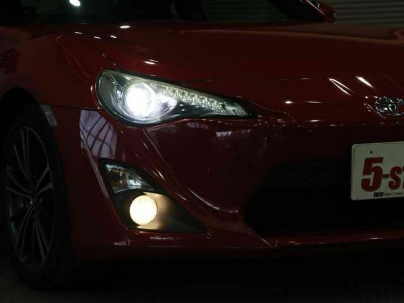 86