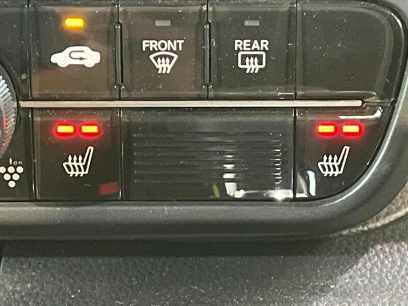 N BOX